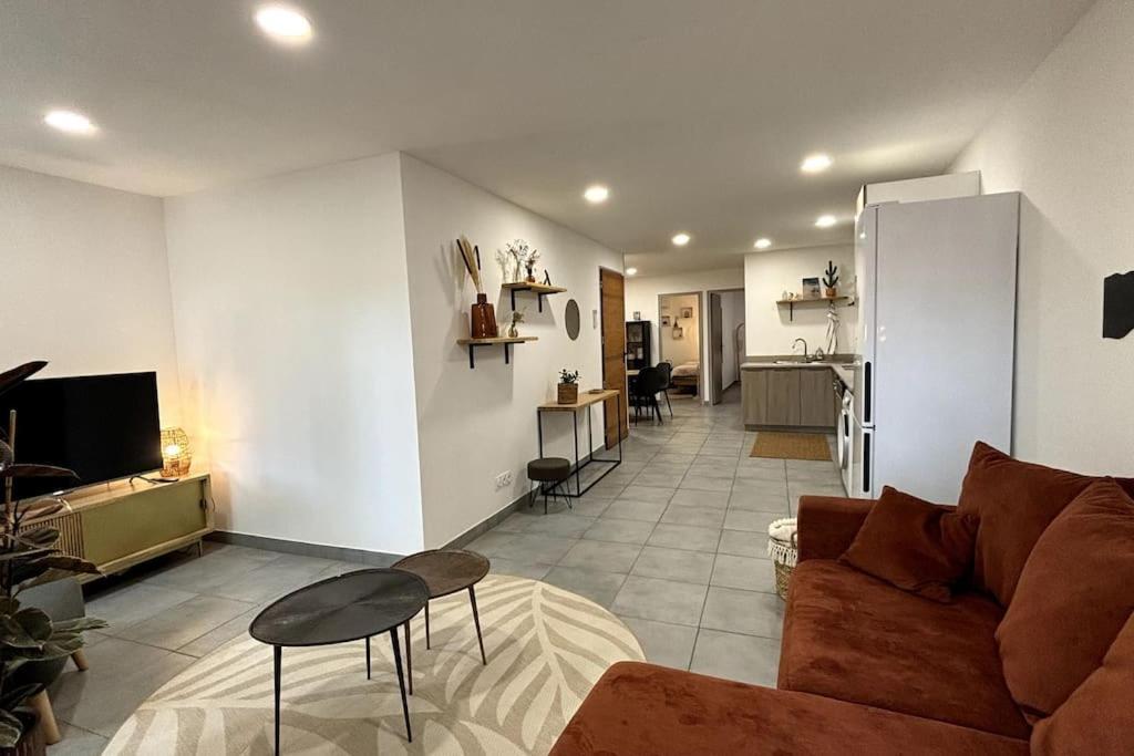 Tres Bel Appartement Climatise - Chez Tom Et Anna Bédoin Buitenkant foto