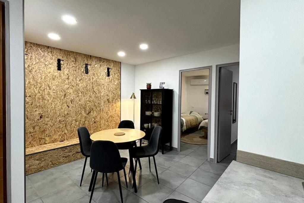Tres Bel Appartement Climatise - Chez Tom Et Anna Bédoin Buitenkant foto